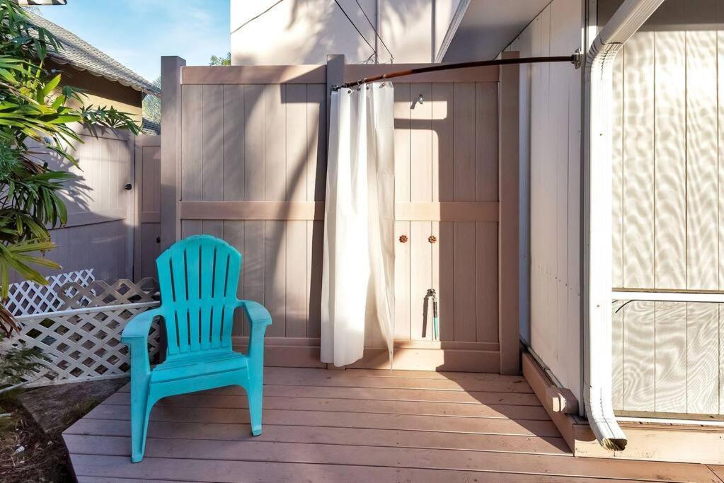 Charming Studio W Pool One Mile To Beach Pets Welcome Лейк Уърт Екстериор снимка